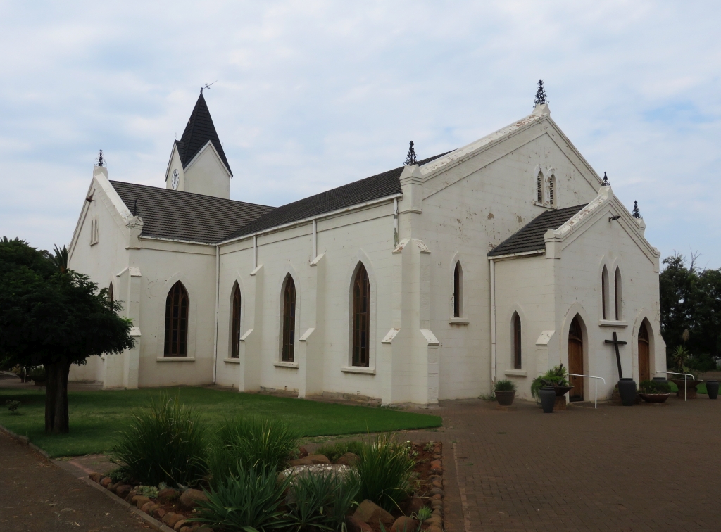 Brandfort NG church 02.jpg